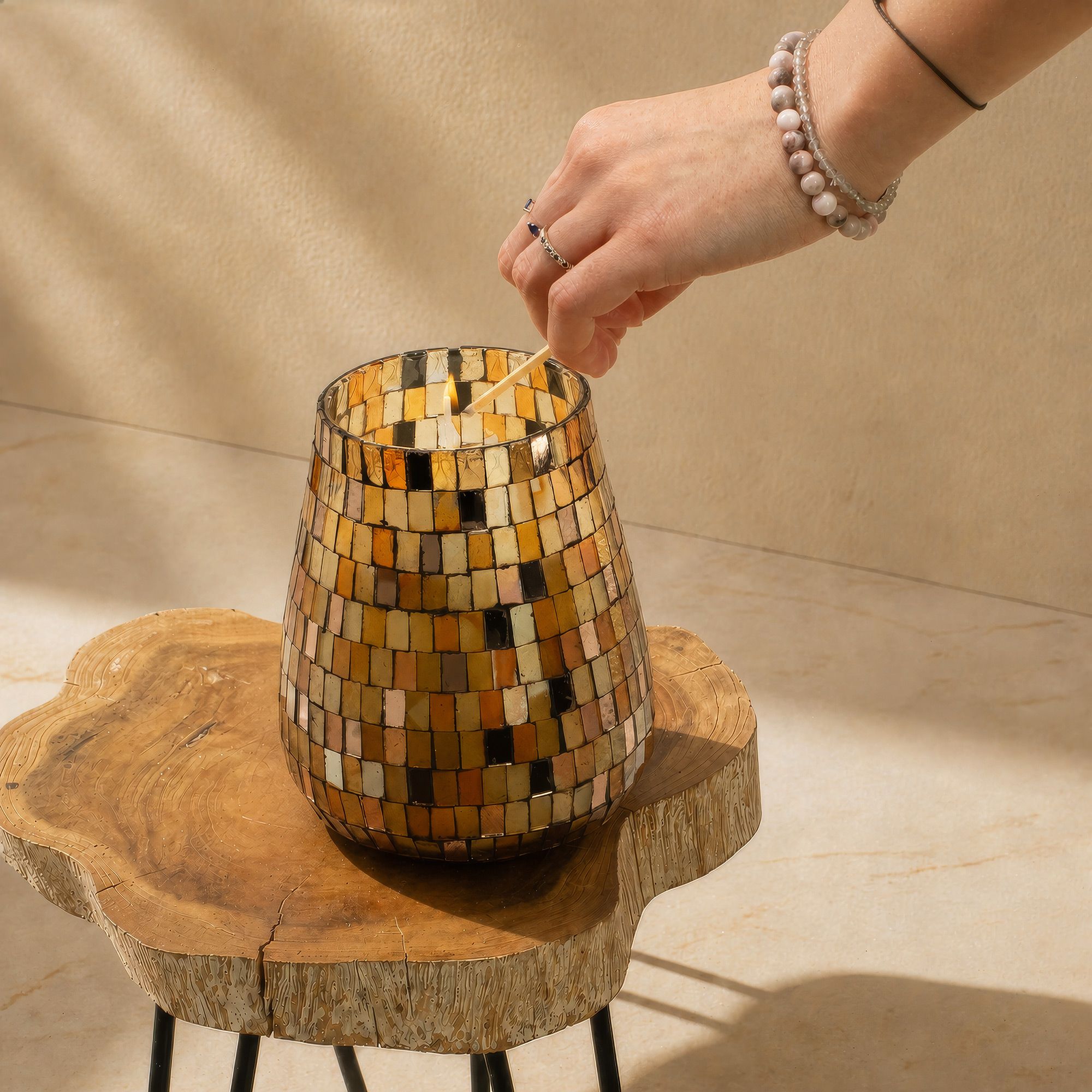 Velas en tarro de vidrio alto - mosaico ámbar - Imagen 2
