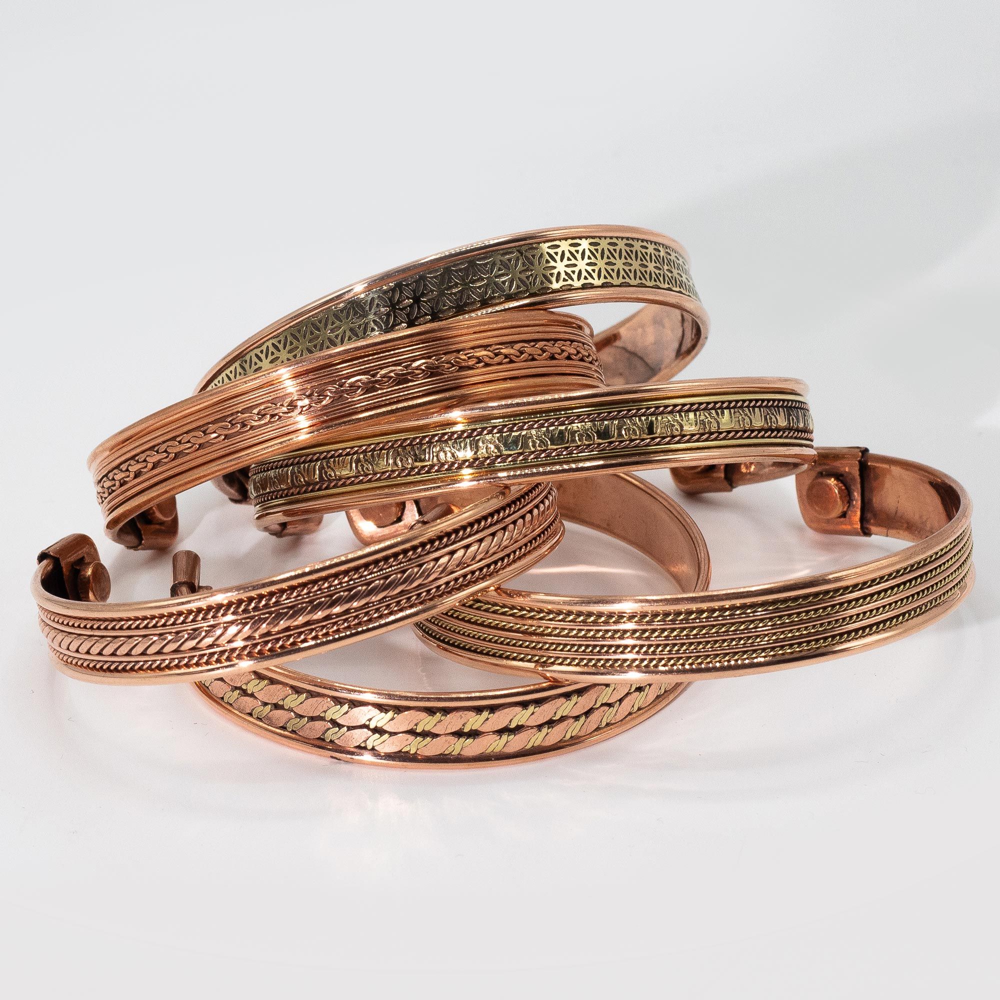 Pulseras con diseño de bandas de cobre e imanes (surtidas) - Imagen 3